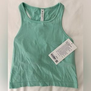 LULULEMON Cropped rib tank **NWT